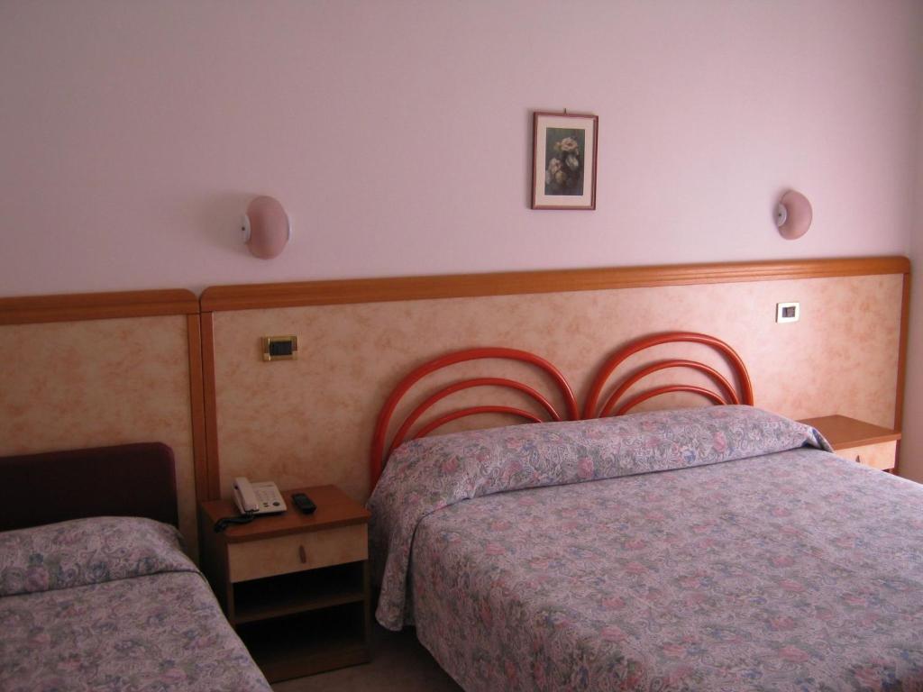 Hotel Parigi Rimini Room photo